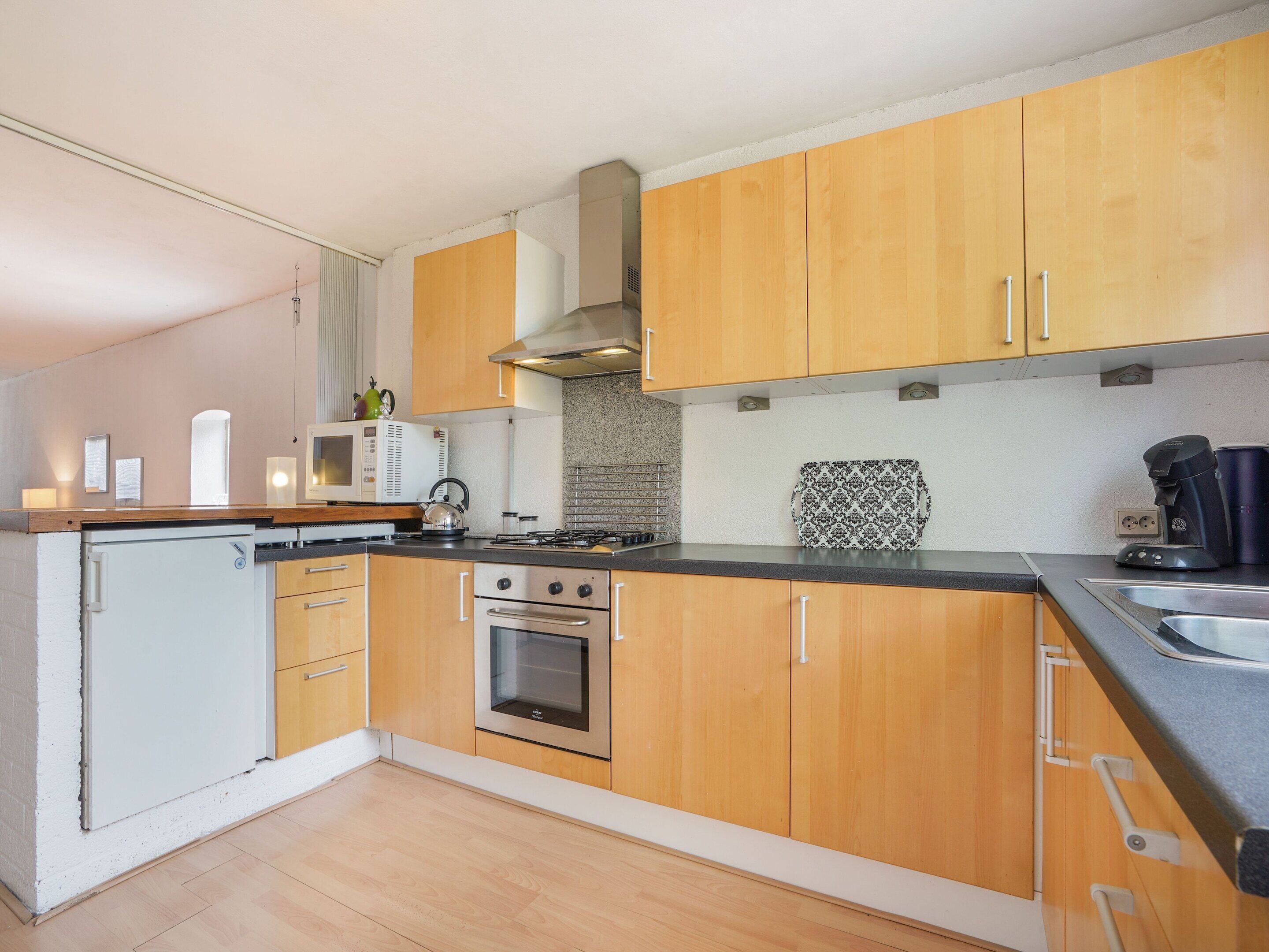 Bungalow | Private kitchen | Electric kettle