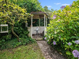 Bungalow | Garden