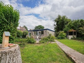 Bungalow | Exterior