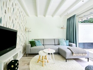 House | Living room