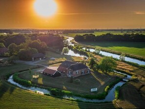 House | Exterior - Attractive Holiday Home in Voorst With Garden (Voorst)