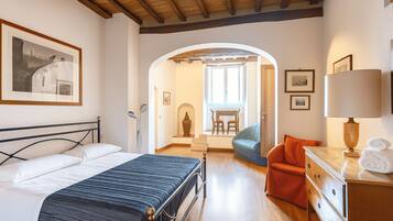 2 Schlafzimmer, Allergikerbettwaren, Betten mit Memory-Foam-Matratzen