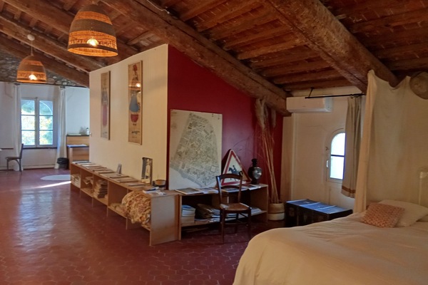 Gallery Room | Individually decorated, individually furnished, desk, laptop workspace