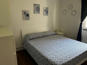 2 bedrooms, free WiFi, bed sheets - Podere Venanzio (Lido di Camaiore)