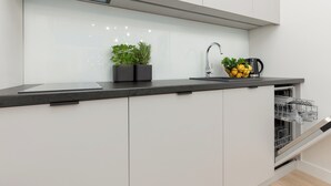 Private kitchenette - Bracka Fashion Apartment by Renters (Warsaw)