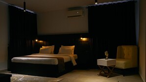 Blackout curtains, soundproofing, free WiFi, individually furnished - The Bermondsey apartments (Lekki)