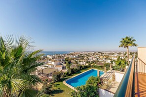 Pool - Townhouse with Stunning Views, Torreblanca, Fuengirola (Fuengirola)