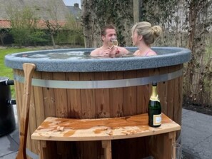 Property amenity - Dwingeloo Farmhouse Retreat (Dwingeloo)