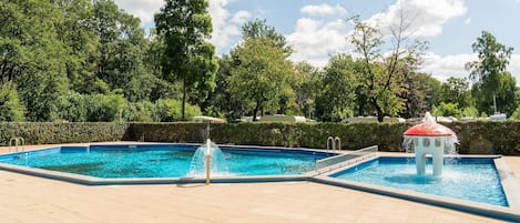 House | Pool | Outdoor pool