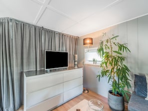 House | Living room