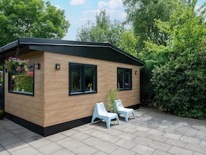 House | Exterior - Lovely Wooden Chalet With Garden in Reutum (Reutum)