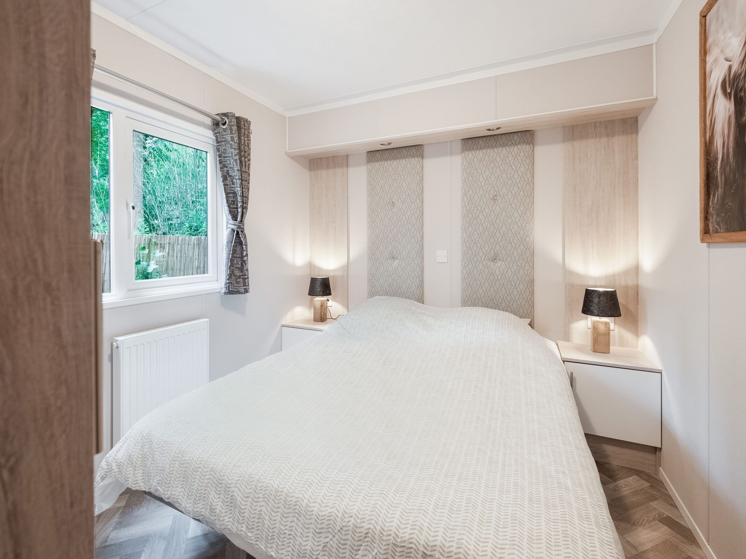 Rumah | 2 kamar tidur dan dilengkapi dengan perabotan berbeda-beda