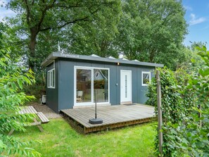 Balcony - Comfortable Holiday Home in Den Ham With Garden (Den Ham)