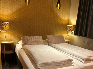 Ferienhaus | 2 Schlafzimmer, individuell eingerichtet, Bettwäsche