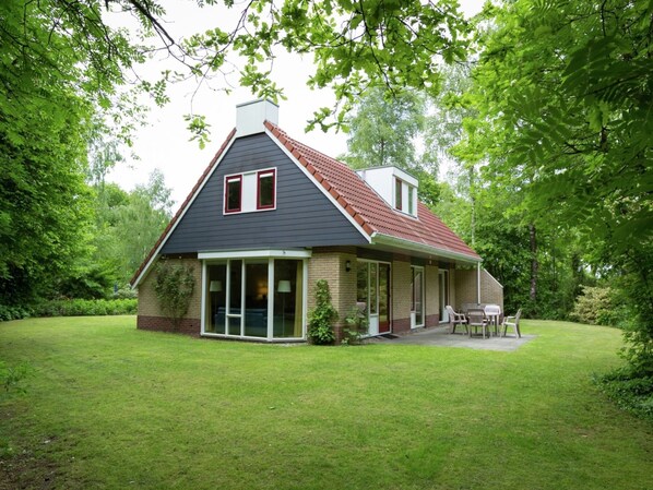 House | Exterior - Holiday Home Near Lemelerberg Nature Reserve (Lemele)