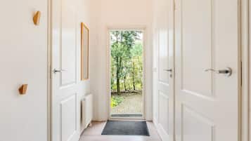 House | Reception