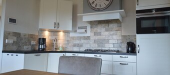 Fine Vacation Home Near Lemelerberg