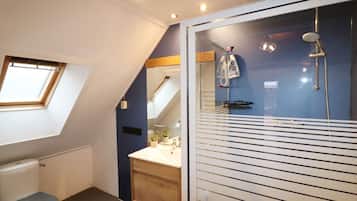 Apartemen | Kamar mandi