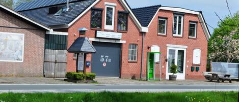 Apartment | Exterior