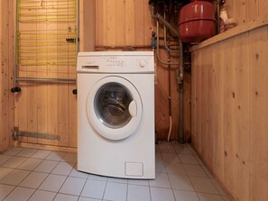 House | Spa treatment - Forest House in Norg With Private Sauna (Norg)