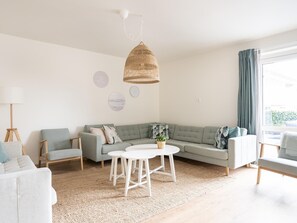 Living area - Holiday Home in Nes With Garden (Nes)