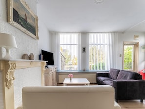 House | Living room