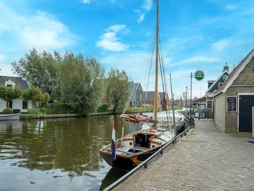 Waterside Stay With Private Jetty