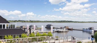 Apartment Near Sneekermeer Water Sports