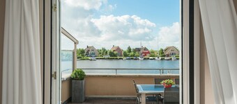 Boathouse Villa Near Stavoren With View