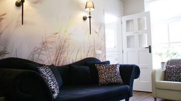 House | Living room