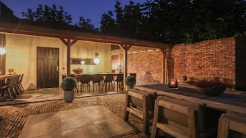 House | Balcony