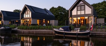 Modern Water Villa on the Frisian Water