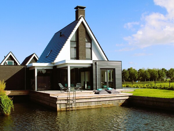 Holiday Home In Stavoren By Private Jetty - Stavoren