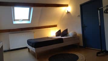 4 Schlafzimmer, Bügeleisen/Bügelbrett, Reisekinderbett, kostenloses WLAN