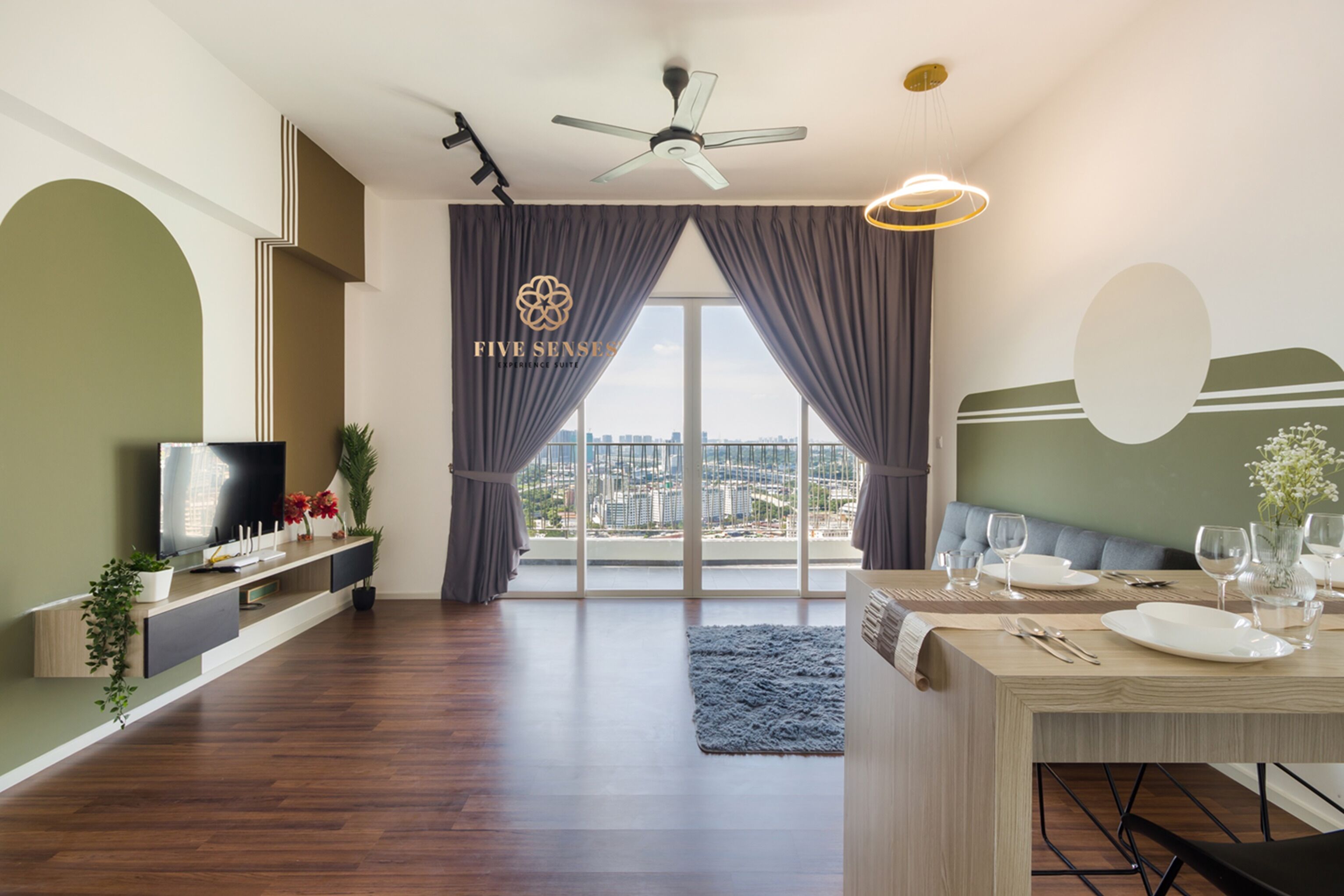 Standard Suite | City view