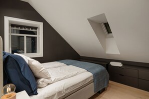 Premium Apartment, 3 Bedrooms, 2 Bathrooms, City View | 3 bedrooms, iron/ironing board, travel crib, free WiFi - ARCTIC HOMES - THE RETREAT (Tromsø)