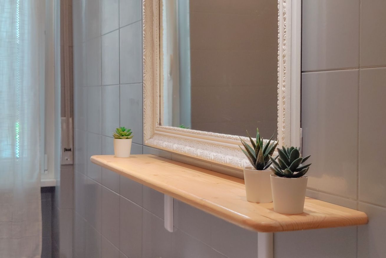 Dusche, Haartrockner, Bidet, Handtücher