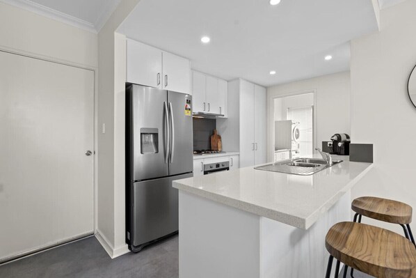 Fridge, microwave, oven, stovetop