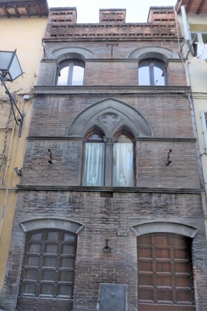 Exterior - Lodge 19 (Siena)