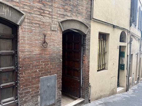 Lodge 19