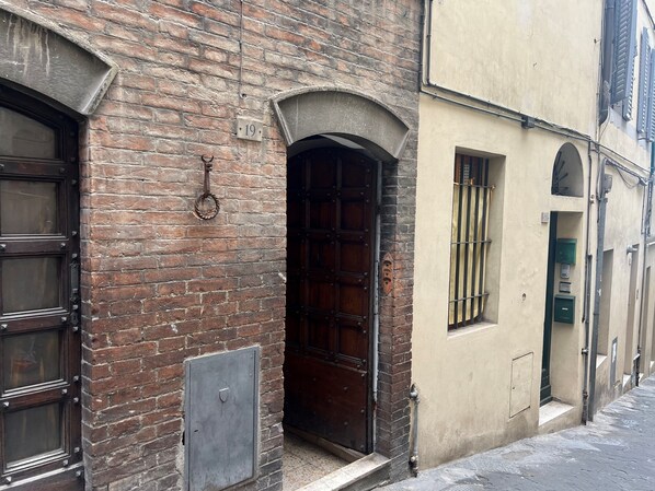 Exterior - Lodge 19 (Siena)