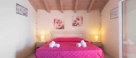 1 chambre, chambres insonorisées, fer et planche à repasser, Wi-Fi