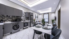 Apartment, 1 Bedroom | Private kitchen | Fridge, microwave, oven, stovetop