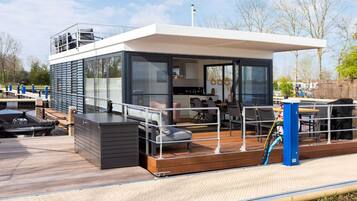 Mobile Home | Exterior