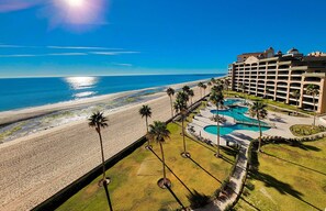 On the beach - Sonoran Spa E603 - 2 BR Next to the Pool, High Speed Wi-Fi - Beachfront Upper Floor Luxury Condo (Puerto Peñasco)