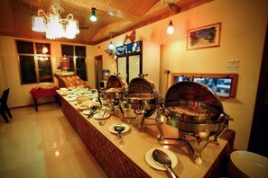 Restaurant - Captal Island Villa (Mathiveri)