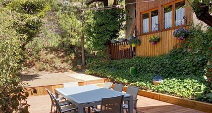 A spacious, bright room with access to the swimming pool in season