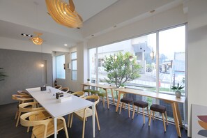 Front of property - EasyInn (Yuchi)