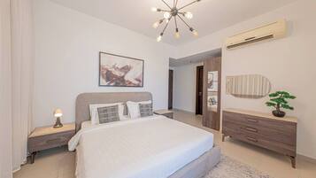 2 bedrooms, individually decorated, individually furnished