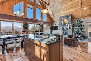 Interior - Spruce Cliffs at Timber Creek (Bethel)